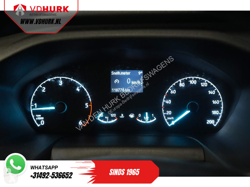 Furgoneta Ford Tourneo 2.0 TDCI € 30.182,-...