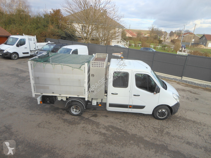 Véhicule utilitaire Renault CDC Double Cabine...