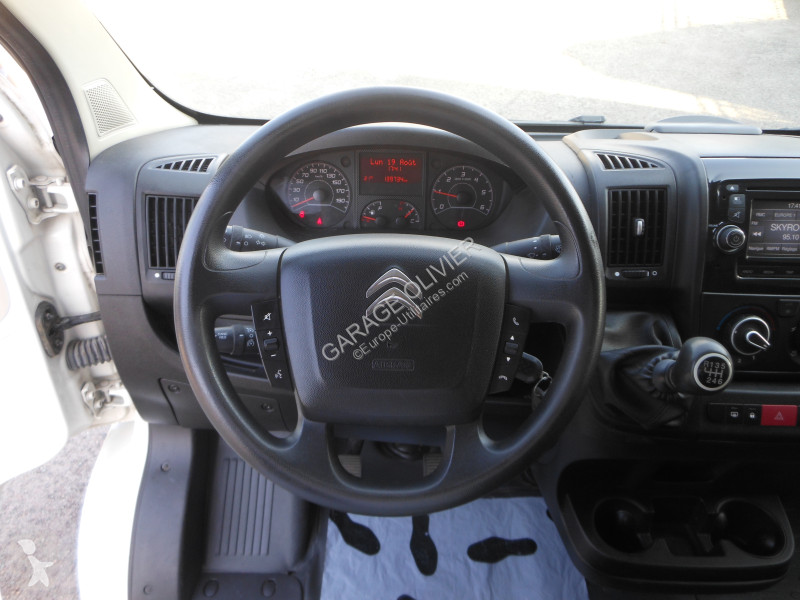 Užitkové vozidlo Citroën 33 L2H2 2.0 Bluehdi...
