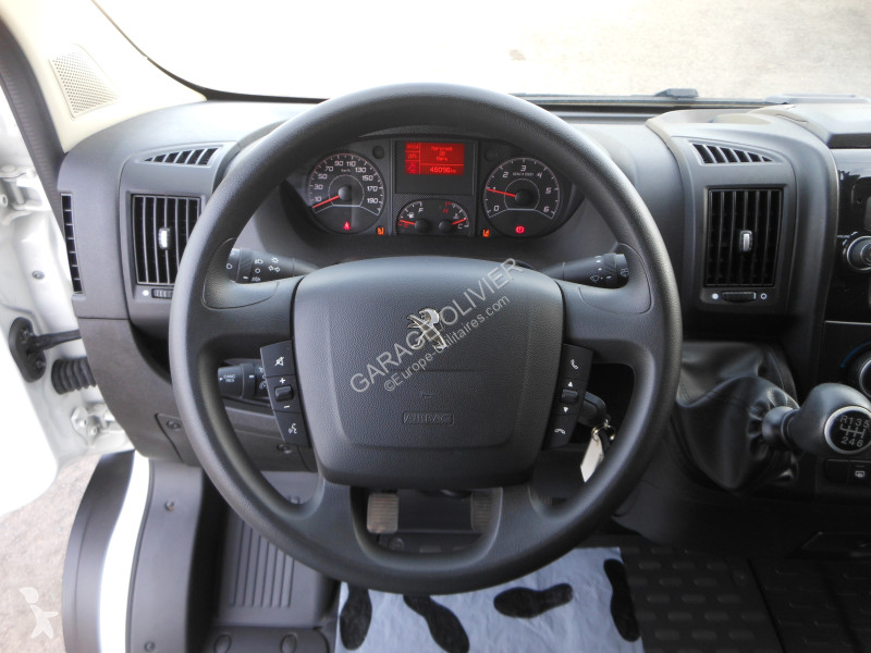 Autoutilitară Peugeot 435 L4H2 2.2 Bluehdi 140...