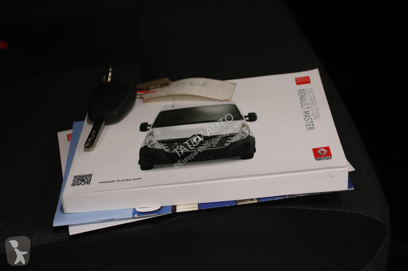 Autoutilitară Renault AUTOHOOGWERKER 12 METER...