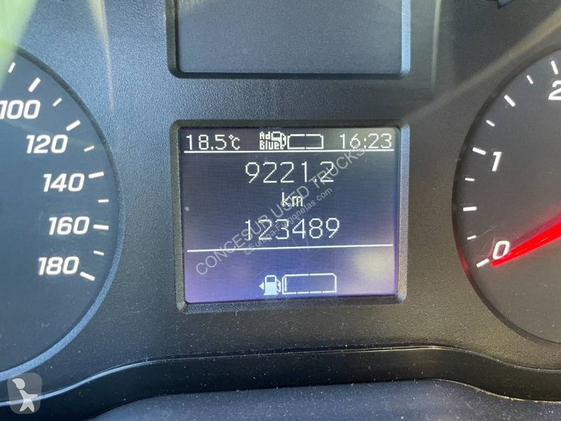 Furgoneta Mercedes