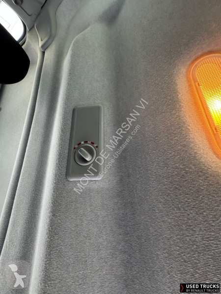 Autoutilitară Renault