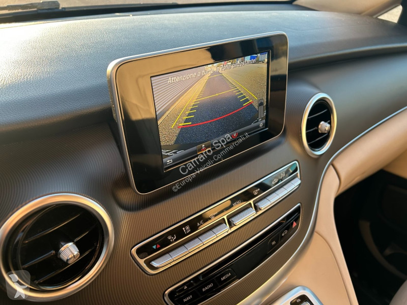 Véhicule utilitaire Mercedes - W447 2014