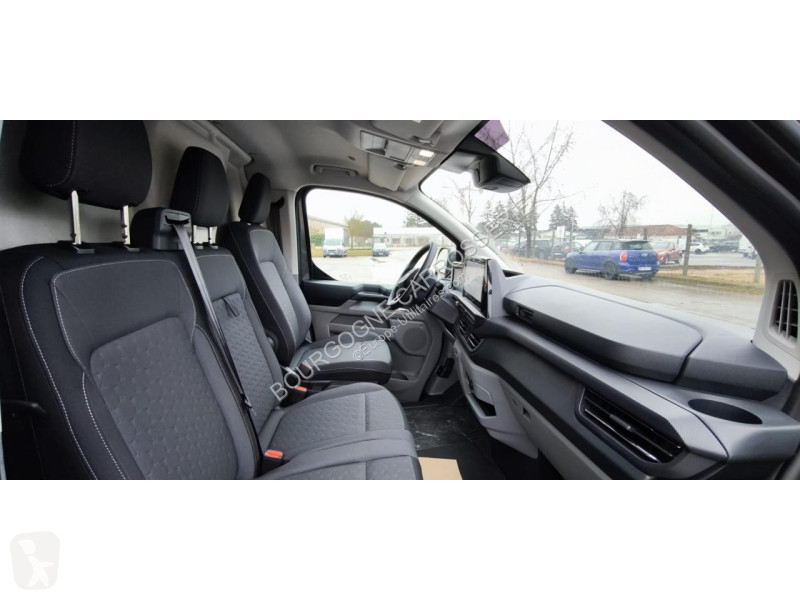 Véhicule utilitaire Ford TRANSIT CUSTOM 2.0...