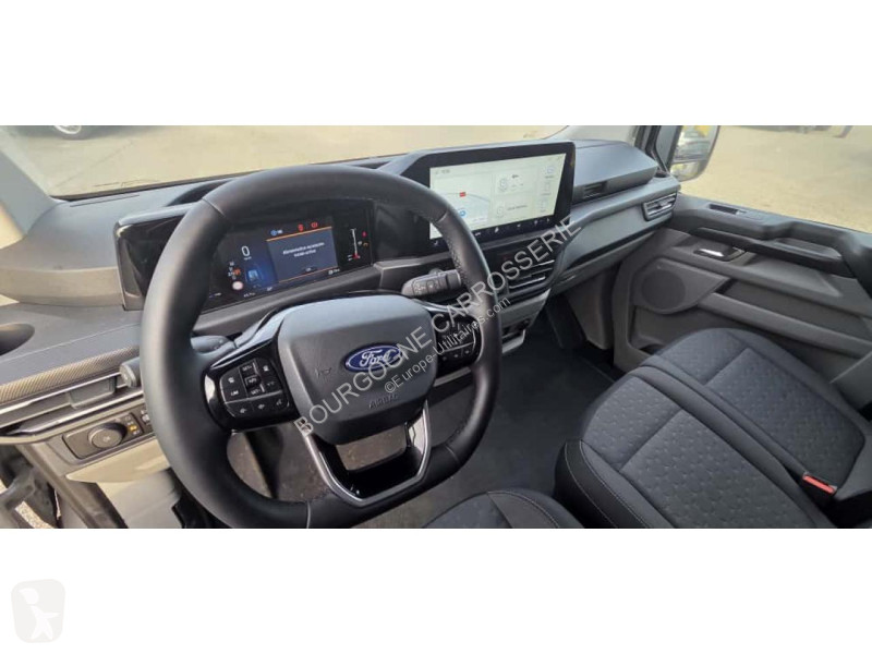 Véhicule utilitaire Ford TRANSIT CUSTOM 2.0...