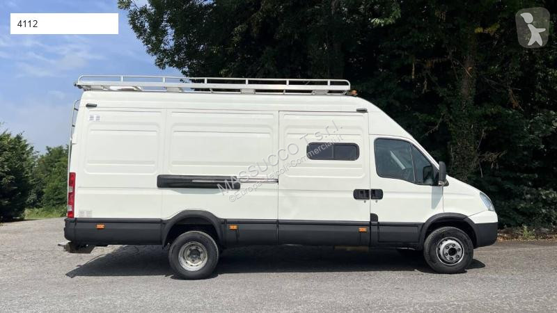 Véhicule utilitaire Iveco Iveco 70C17 4X2