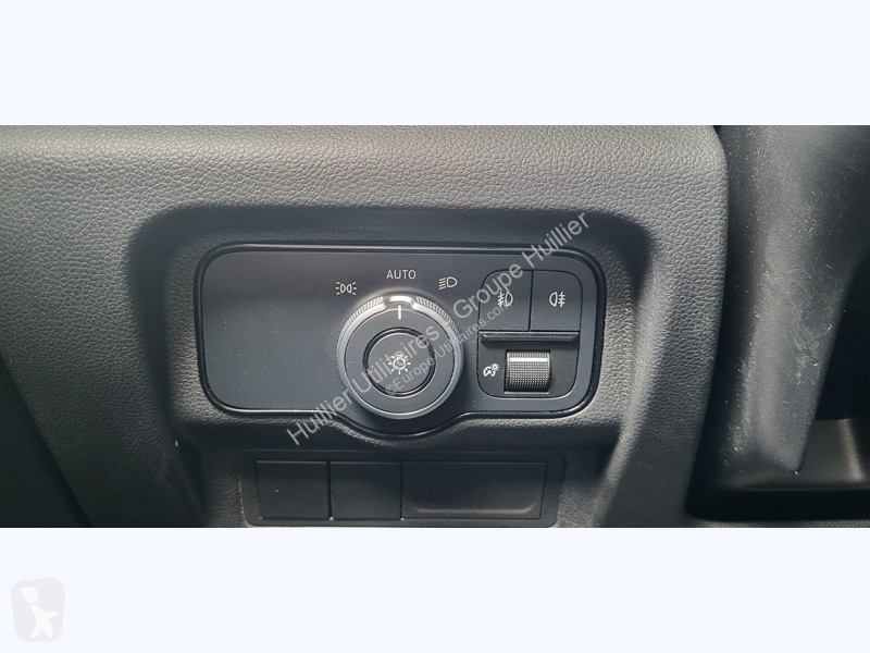 Véhicule utilitaire Mercedes 110 CDI Pro...