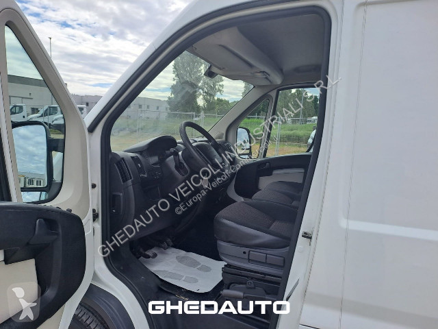 Nyttofordon Peugeot Boxer III 335 E5 2014 -...