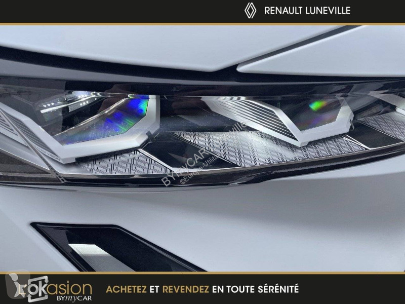 Užitkové vozidlo Renault Rafale E-Tech 4x4 300