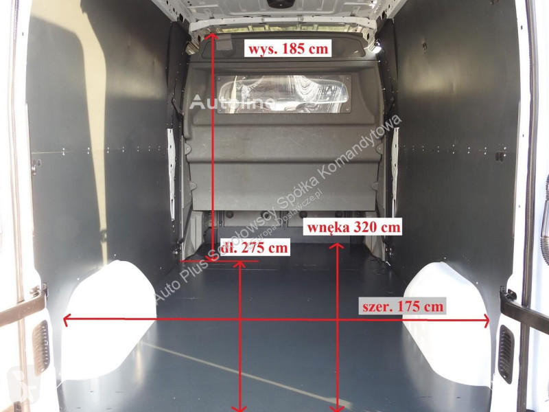 Véhicule utilitaire Renault MASTER FURGON...