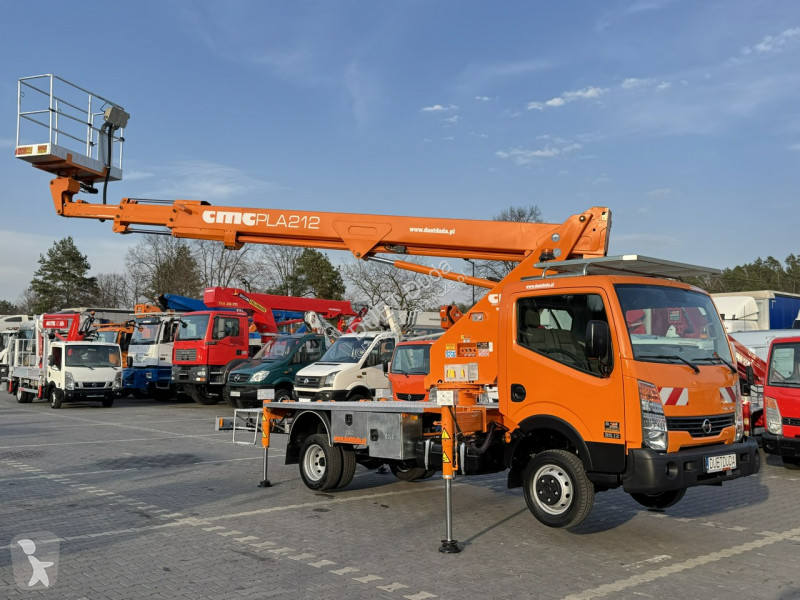 Furgoneta Nissan