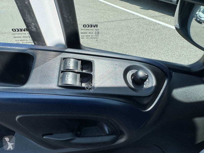 Autoutilitară Iveco 35C18 A8 180CV 3L