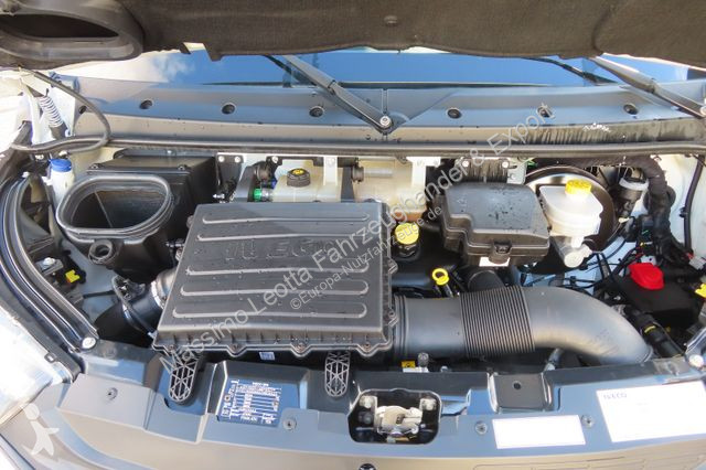 Nyttofordon Iveco 35C16 2,3    Möbelkoffer...