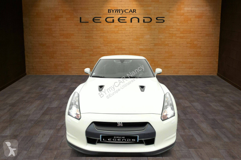 Autoutilitară Nissan GT-R 3.8 V6 530