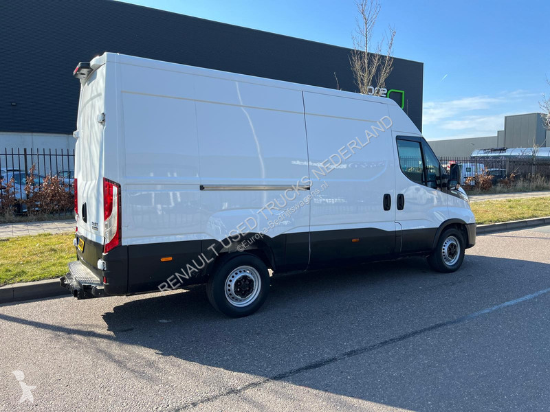 Furgoneta Iveco 35 S 16V, Hi-Matic, 352 L H3,...