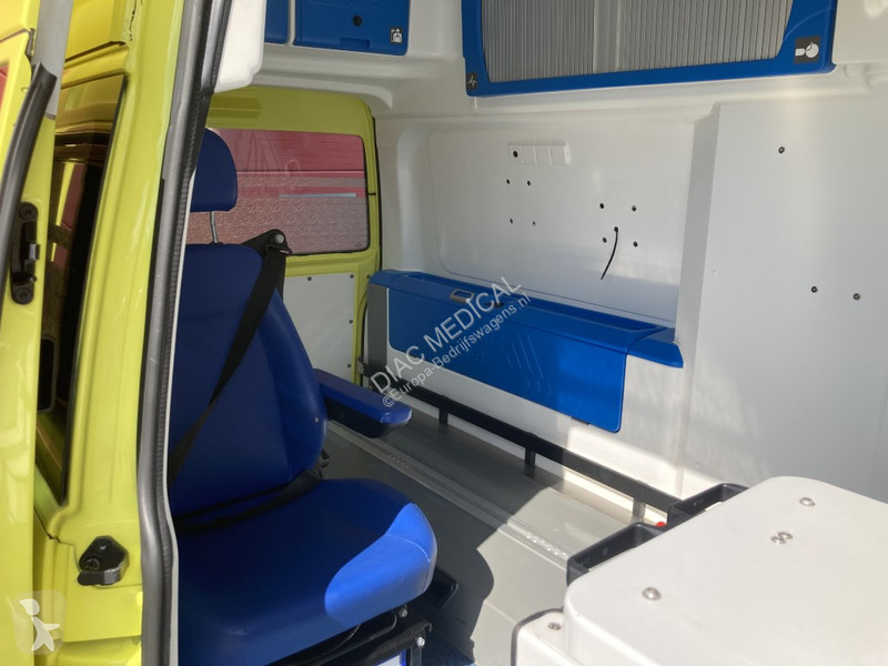 Véhicule utilitaire Volkswagen 2.0 TDI L2H2 Kombi