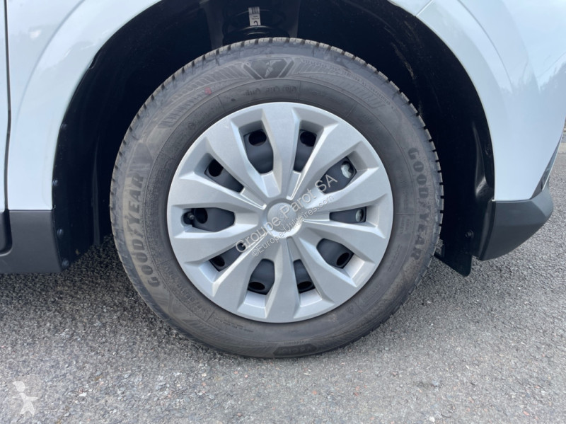 Véhicule utilitaire Ford 1.0 EcoBoost 100ch Trend
