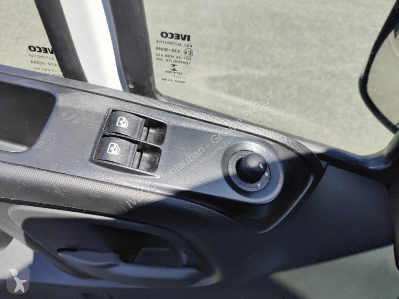 Užitkové vozidlo Iveco 35C16H3.0 empattement 4100