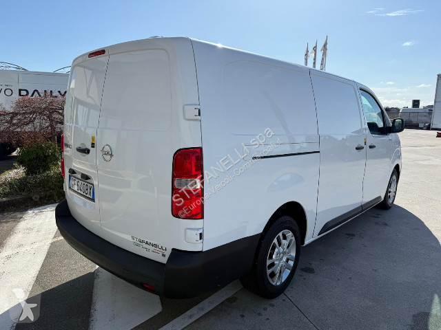 Autoutilitară Opel VIVARO ENJOY 2.0 120L3H1