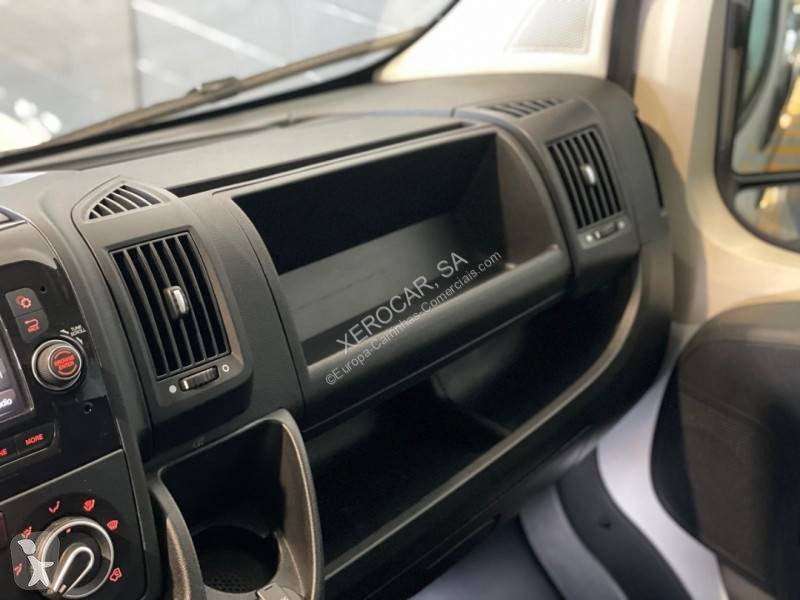 Veículo utilitário Peugeot 2.2 BlueHDi 165HP...