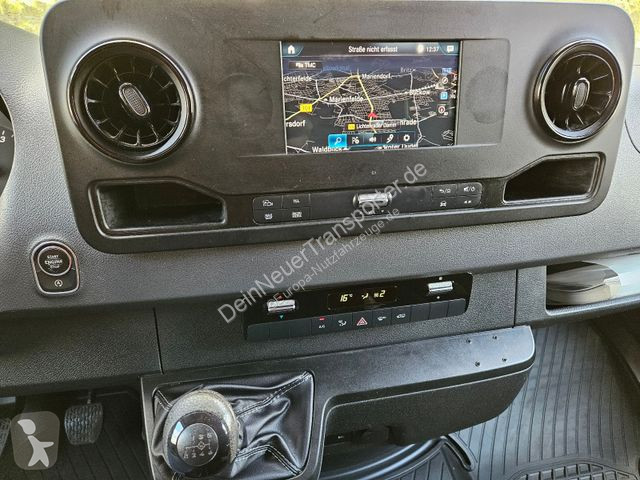 Autoutilitară Mercedes 315 CDI...