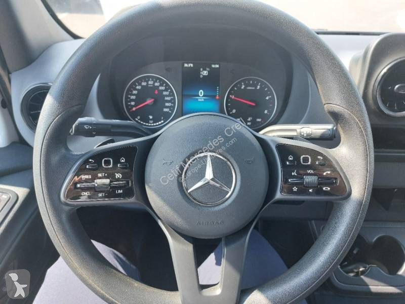 Véhicule utilitaire Mercedes
