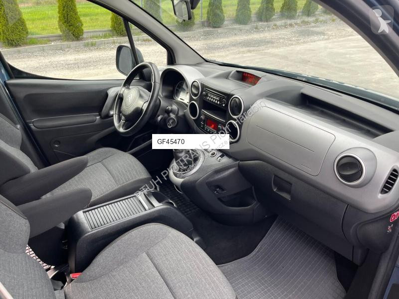 Véhicule utilitaire Citroën BERLINGO MULTISPACE...