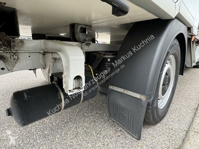 Autoutilitară Mercedes 316 Tiefkühl 3,3m TK...