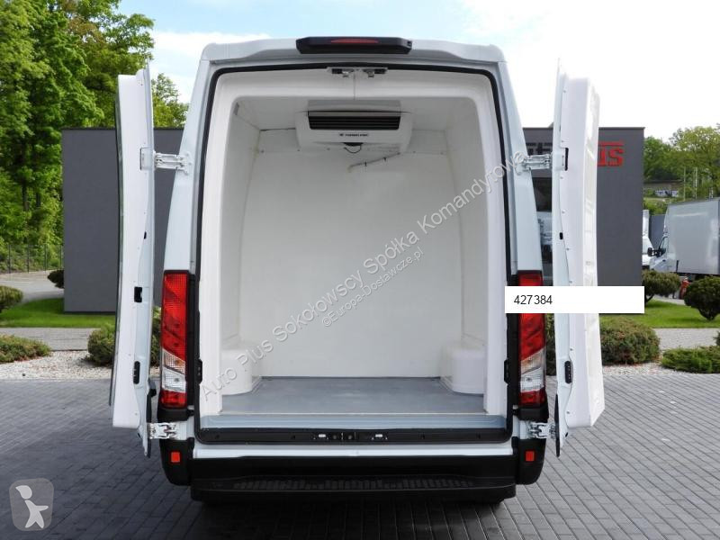 Autoutilitară Iveco DAILY 35S14 FURGON CHŁODNIA...