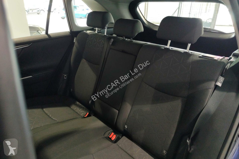 Veicolo commerciale Toyota RAV4 Hybride 218 ch 2WD