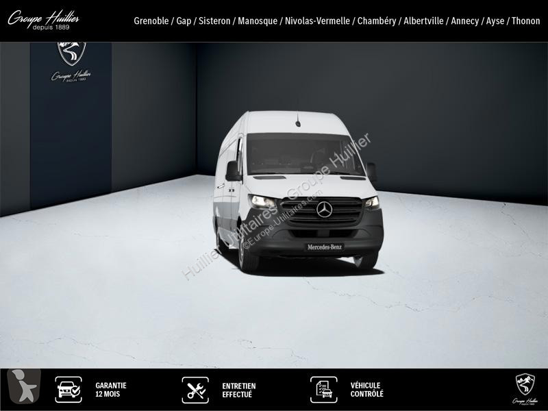 Autoutilitară Mercedes 315 CDI Fourgon PRO Toit...