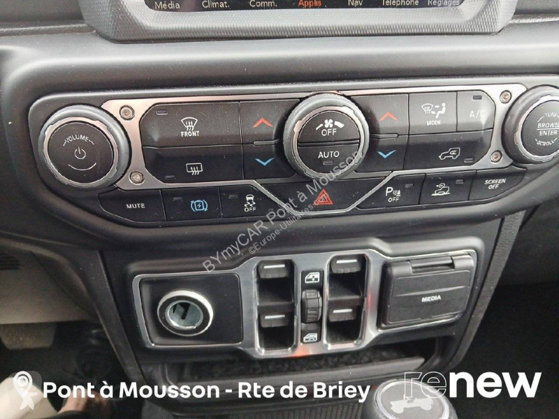 Autoutilitară Jeep Wrangler Unlimited 4xe 2.0 l...