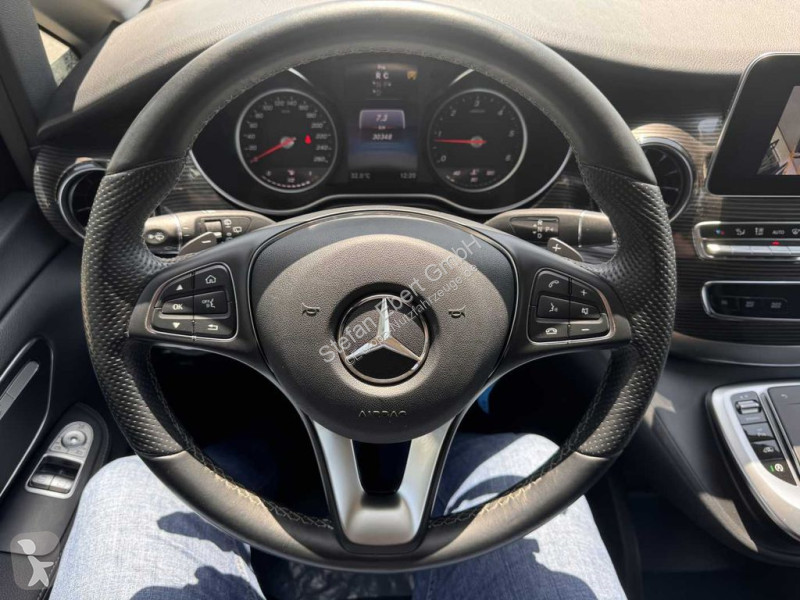 Véhicule utilitaire Mercedes V 300 d 4MATIC AVA...