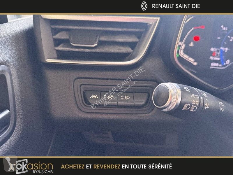 Véhicule utilitaire Renault Clio TCe 130 EDC FAP