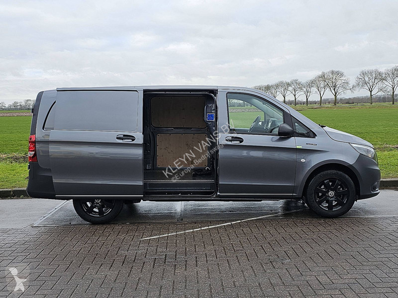 Užitkové vozidlo Mercedes L2 41kWh Navi Camera