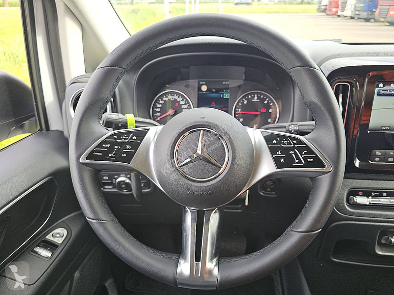 Véhicule utilitaire Mercedes 114 L2 SELECT LED...