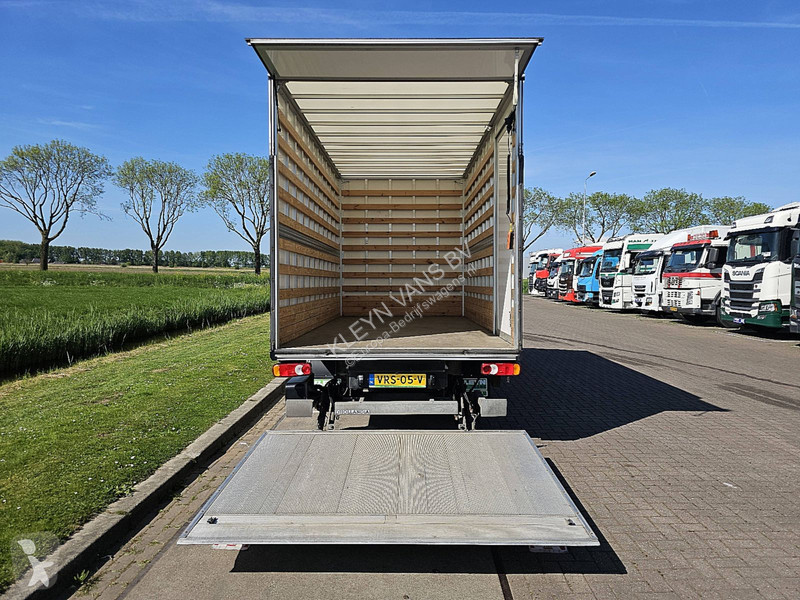 Véhicule utilitaire Renault T35 ac navi EURO6