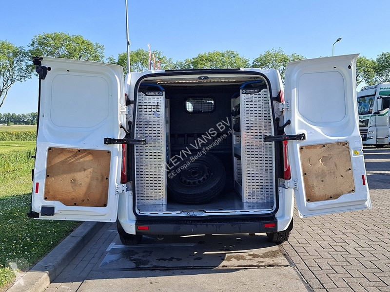 Autoutilitară Ford 2.0 L2 Dubbel Cabine AC!
