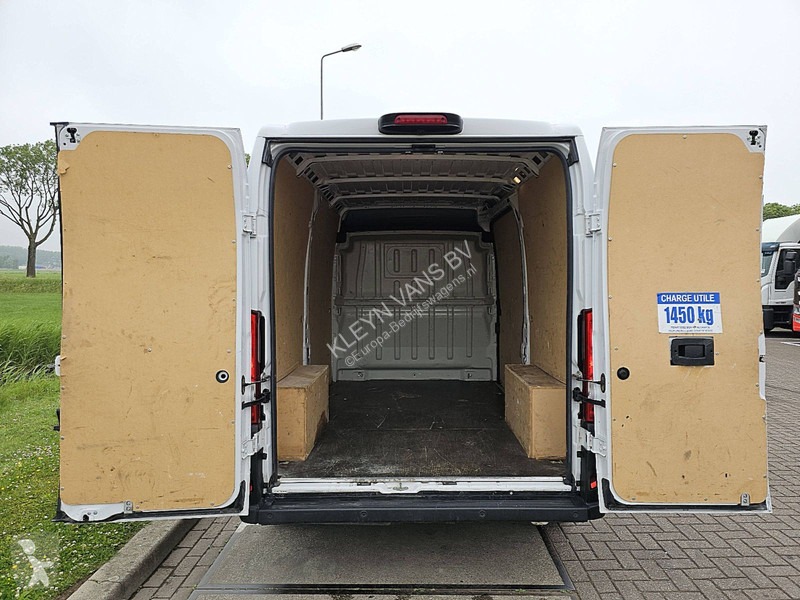 Furgoneta Peugeot 2.2 L2H2 Navi Euro6 AC!