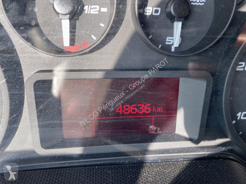 عربة نفعية Iveco 35C16 Empattement 4100