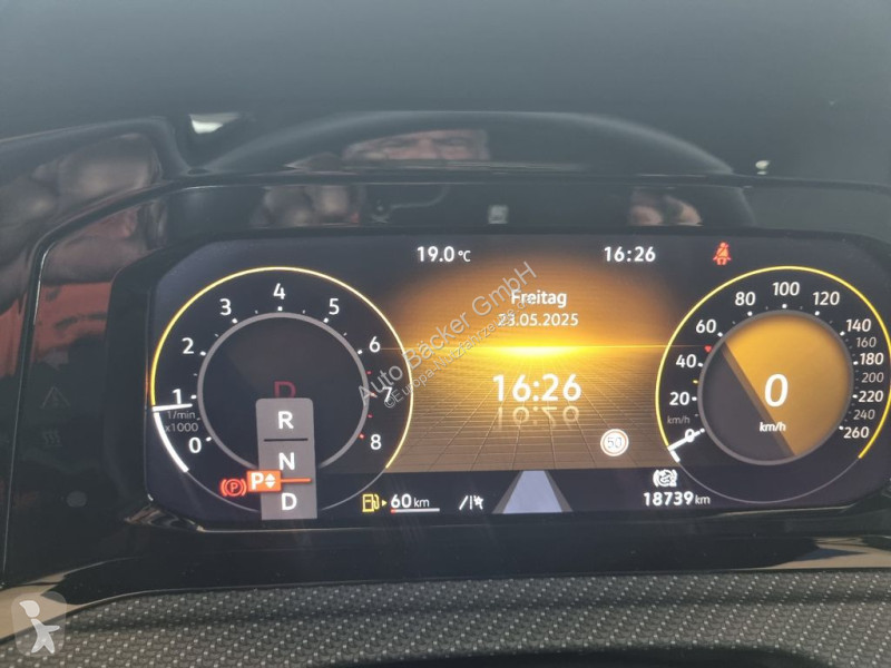 Veicolo commerciale Volkswagen Arteon Shooting...