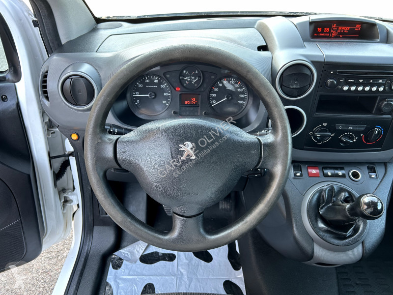 Užitkové vozidlo Peugeot Standard 1.6 Bluehdi...