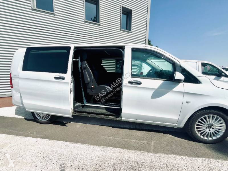 Furgoneta Mercedes