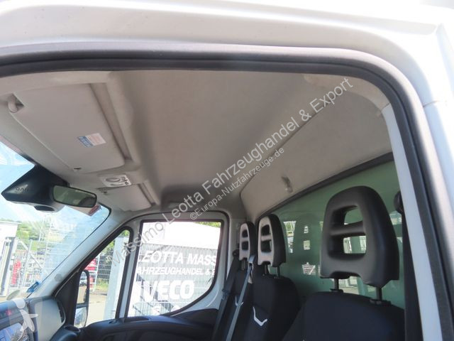 Nyttofordon Iveco 35C16 2,3    Koffer   FZ.98