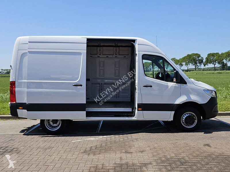Veicolo commerciale Mercedes 516 L2H2...