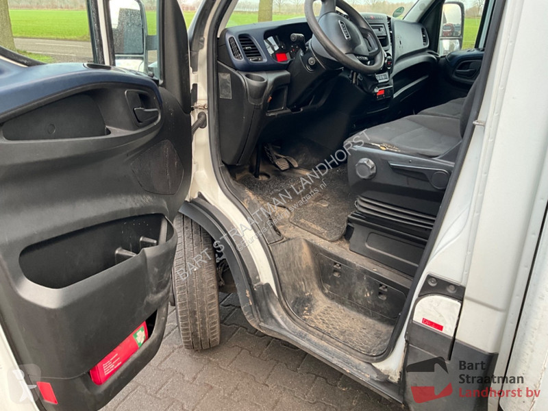Bedrijfswagen Iveco Euro 6 box truck with...