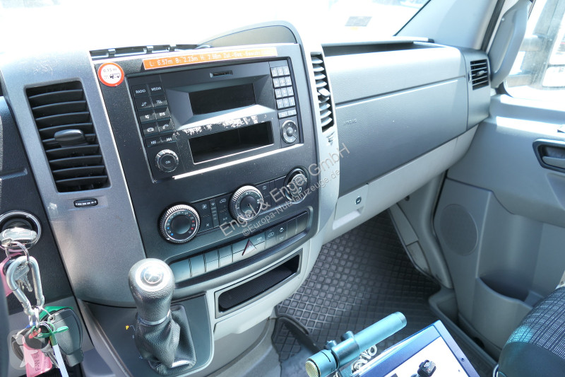 Véhicule utilitaire Mercedes Sprinter 519 CDI...