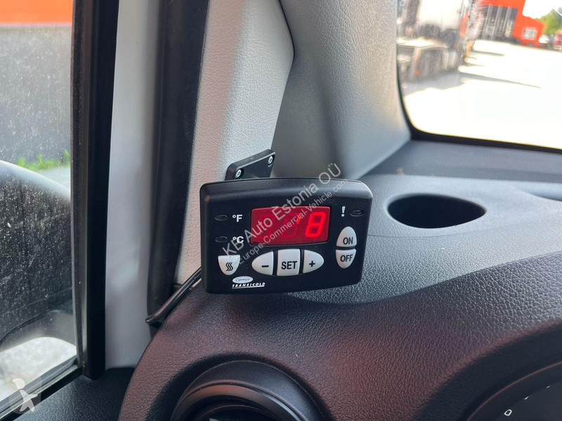 Autoutilitară Mercedes NEOS 100 Vito