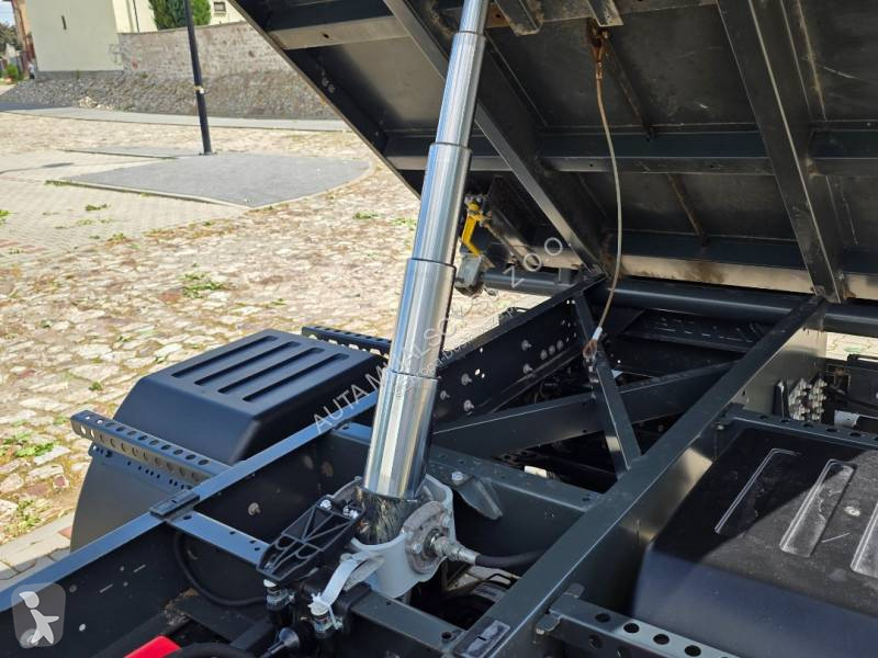 Véhicule utilitaire Mitsubishi Fuso